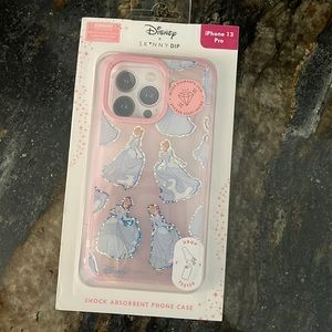 iPhone 13 Pro Disney Cover